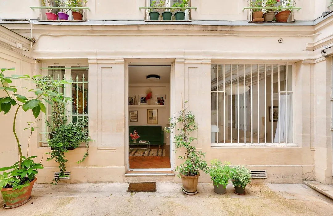 Bright Apartment In The 10Arr. - 4 People-1